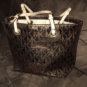 Micheal Kors Tote